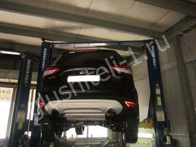 Установка насадки на глушитель  Ford Kuga I